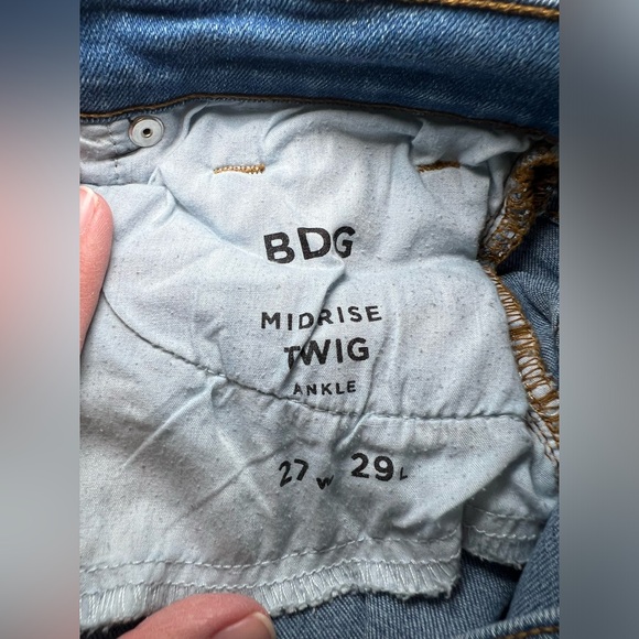 💥2/15$💥 BDG Jeans - Picture 4 of 5